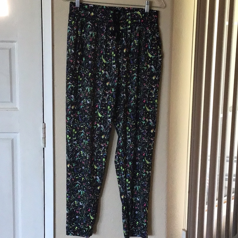 Victoria Secret paint splatter jog pant EUC SZ  S